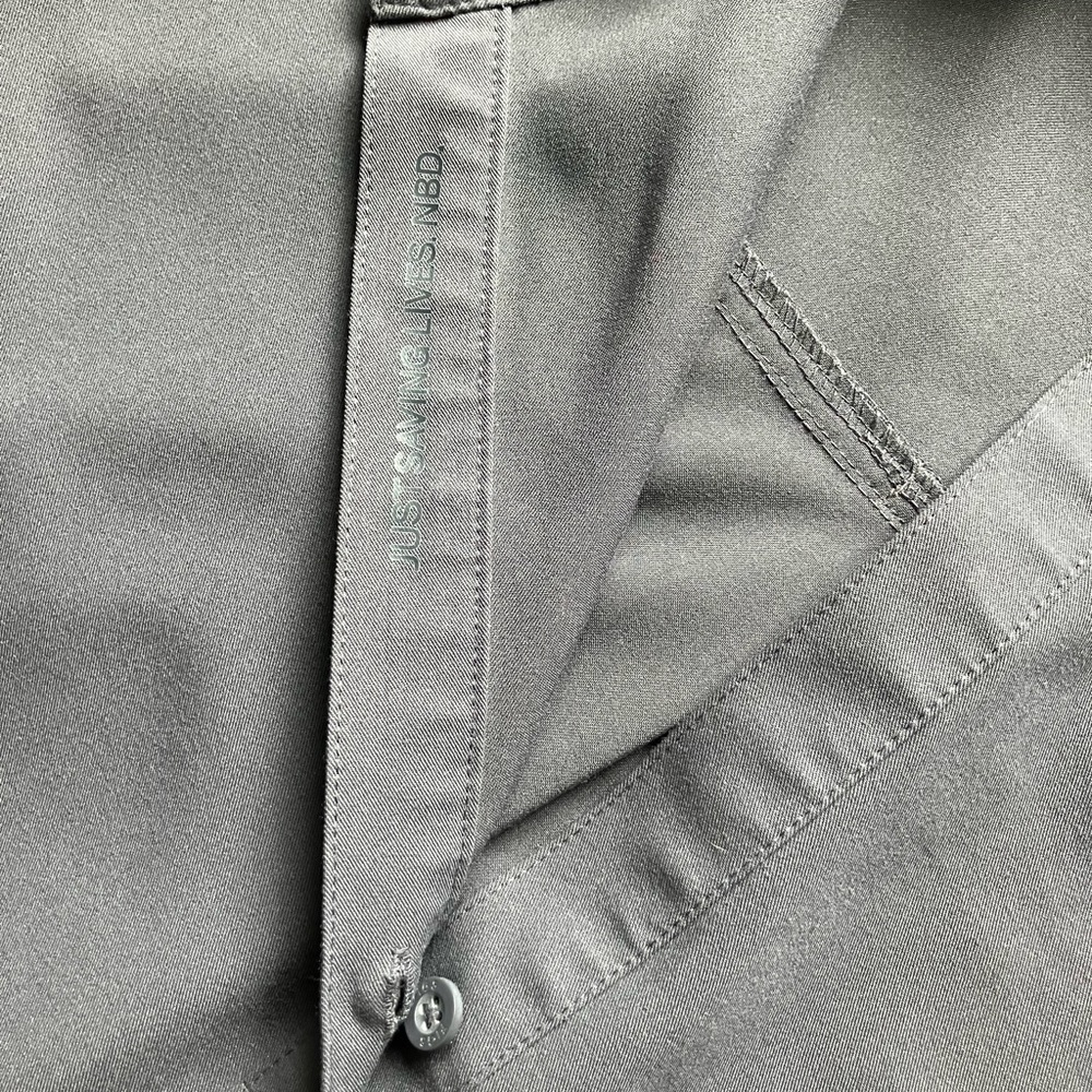 Figs technical collection women’s scrub top size L